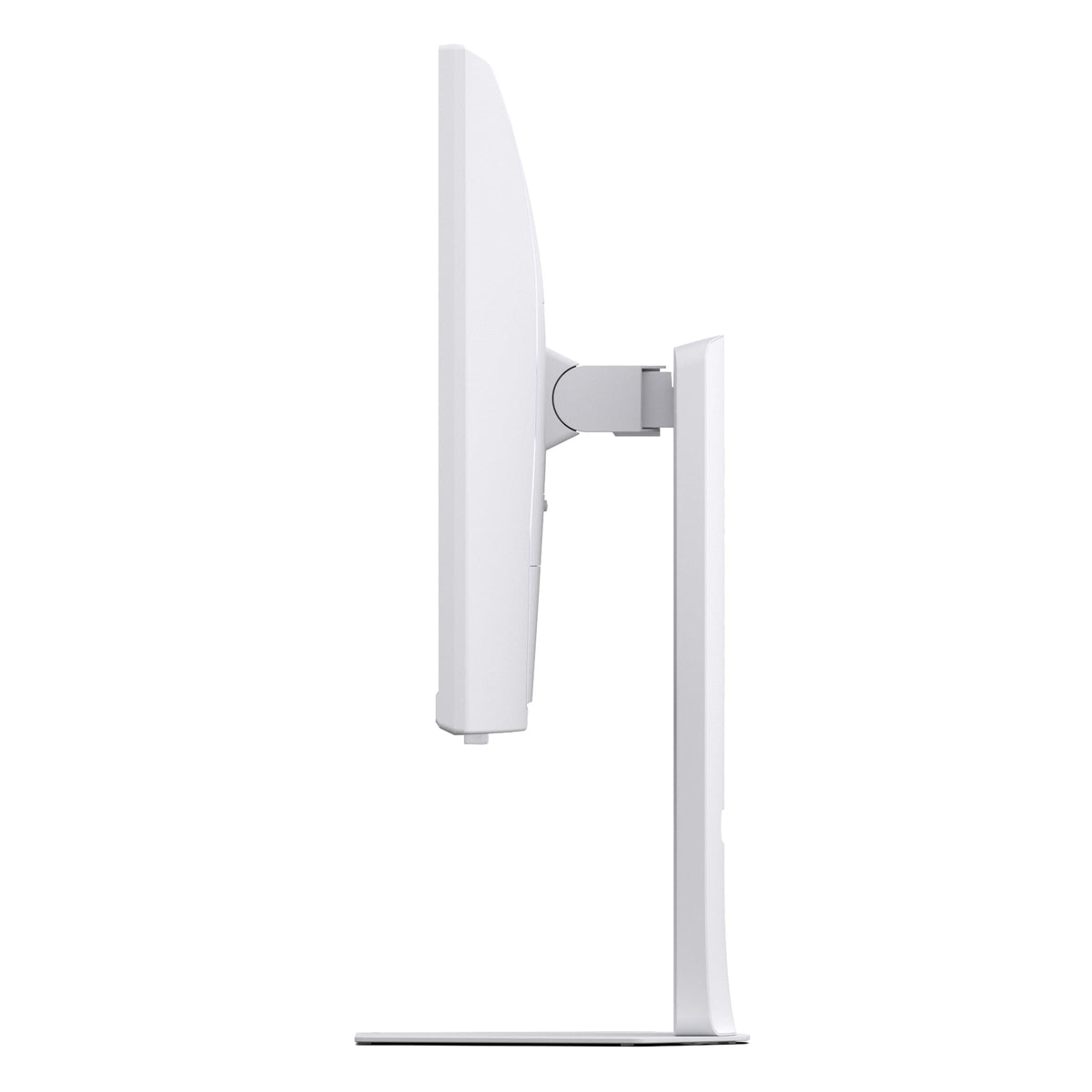 LG 32G810SA-W ergonomic stand and RGB backlighting for a polished battlestational look.