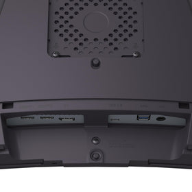 LG 34GX900A-B 0.03ms GTG response enables quick reactions during play.