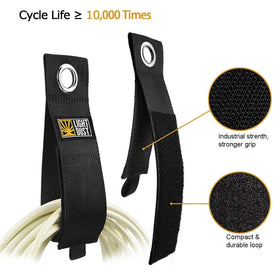 LIGHT DUST D-ring compatible straps enable easy hanging on hooks and racks.