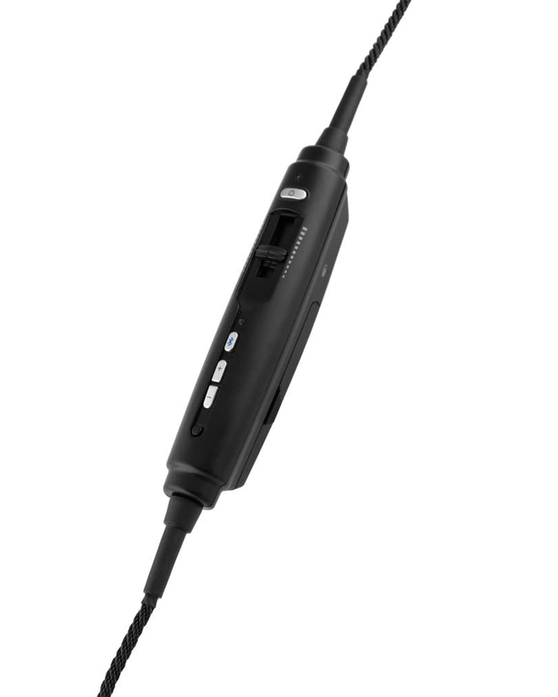 Lightspeed Zulu 4 disc microphone image illustrates enhanced noise cancellation for clear comms.