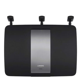 Linksys AC1900 router beamforming image focusing signal toward mobile devices.