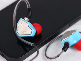 Linsoul Salnotes Zero compact design ideal for travel