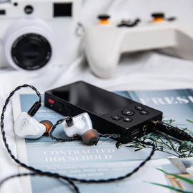 Linsoul Arete 10mm dynamic driver powering textured bass response.