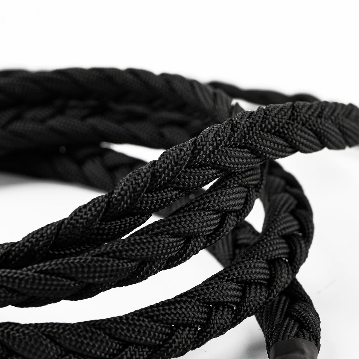 Linsoul GranVia 26AWG OFC strands deliver improved signal and durability.