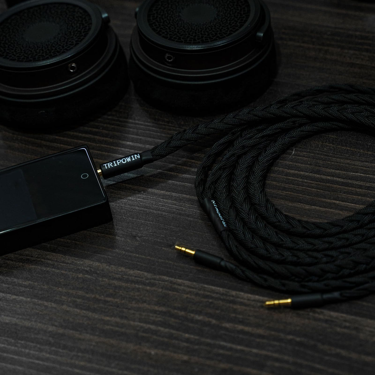 Linsoul GranVia two-meter length offers ample room for flexible setup.