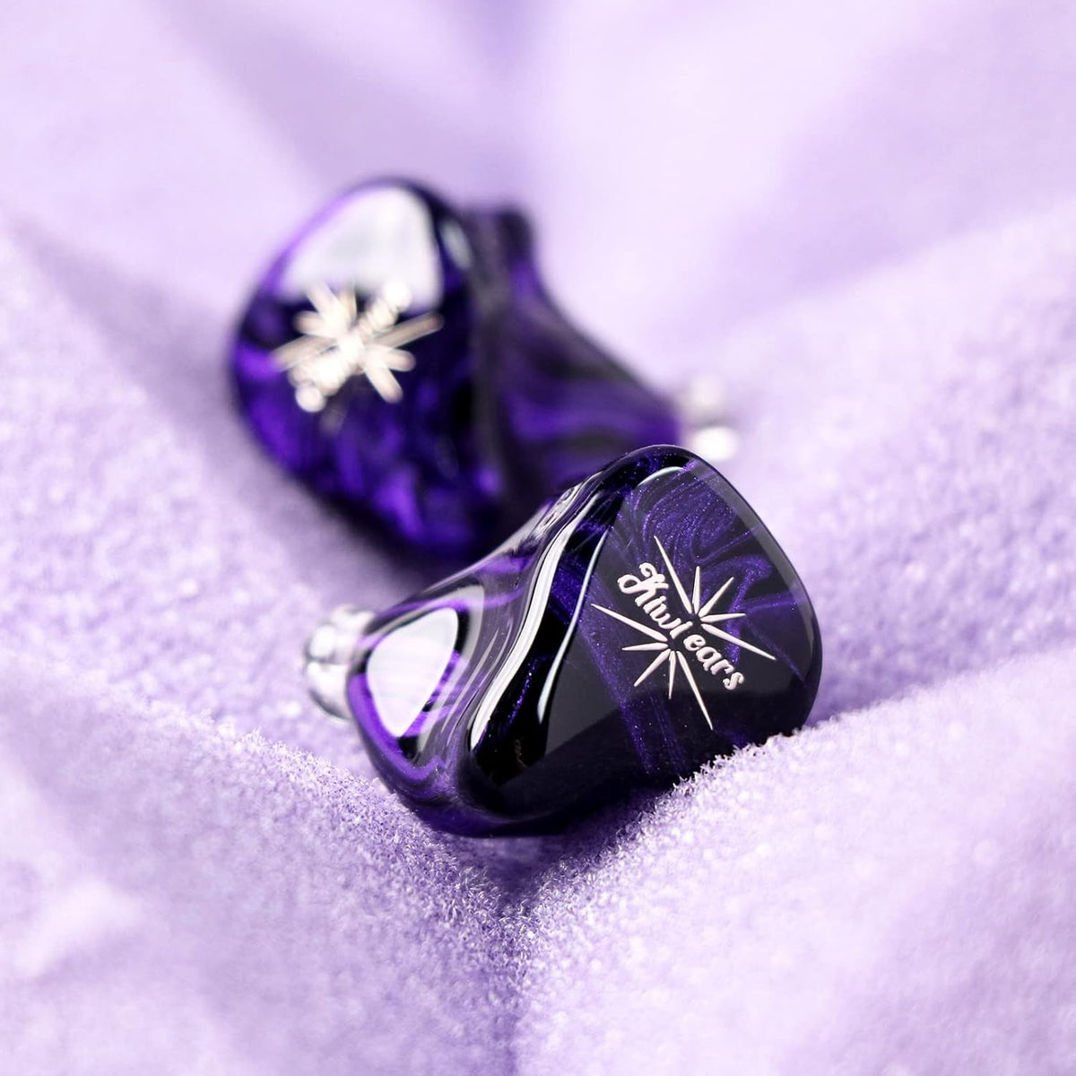 Linsoul Kiwi Ears Quartet in-use view suitable for studio or stage