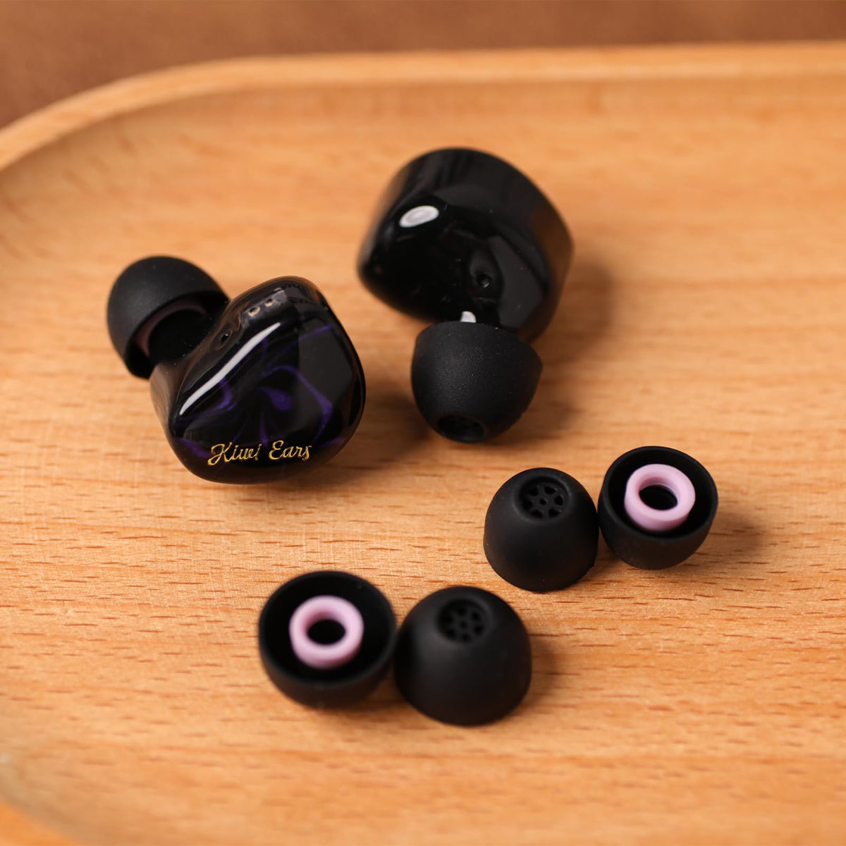 Linsoul Kiwi Ears three sizes displayed side-by-side, quick size selection benefit