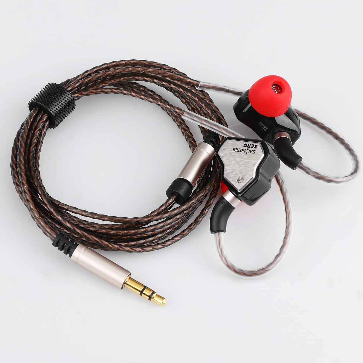 Linsoul Salnotes Zero 0.78mm 2-pin connector ensures secure connections.