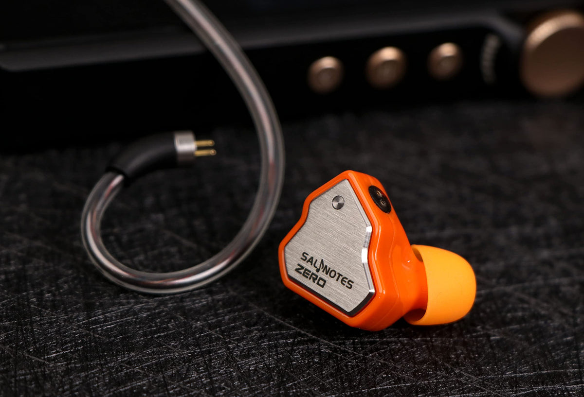 Linsoul Salnotes Zero detachable cable, easy upgrading with high-purity OFC core.