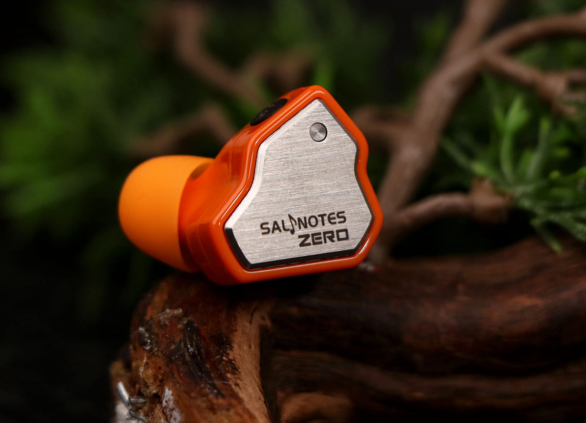 Linsoul Salnotes Zero ergonomic shell, comfortable wear during extended sessions.