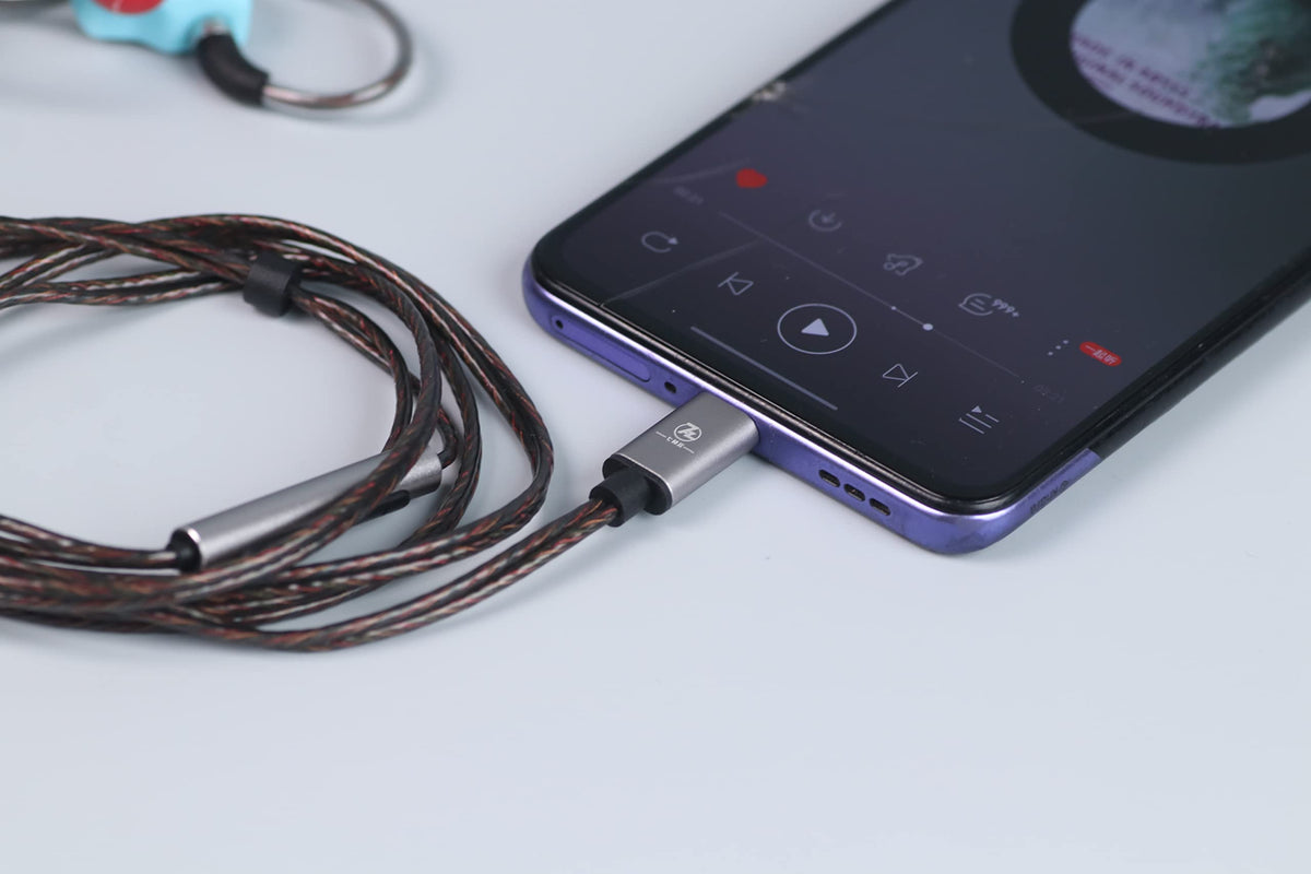 Linsoul Salnotes Zero OFC cable with inline mic and Type-C plug for hands-free mobile use