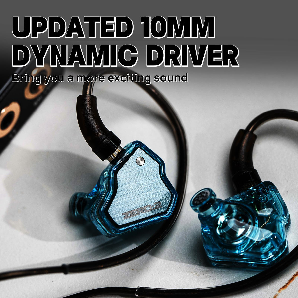Linsoul Zero:2 detachable OFC Type-C cable with mic showing durability and convenience