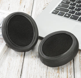 Lnvecnc lifestyle image of headphones with pads for extended gaming comfort