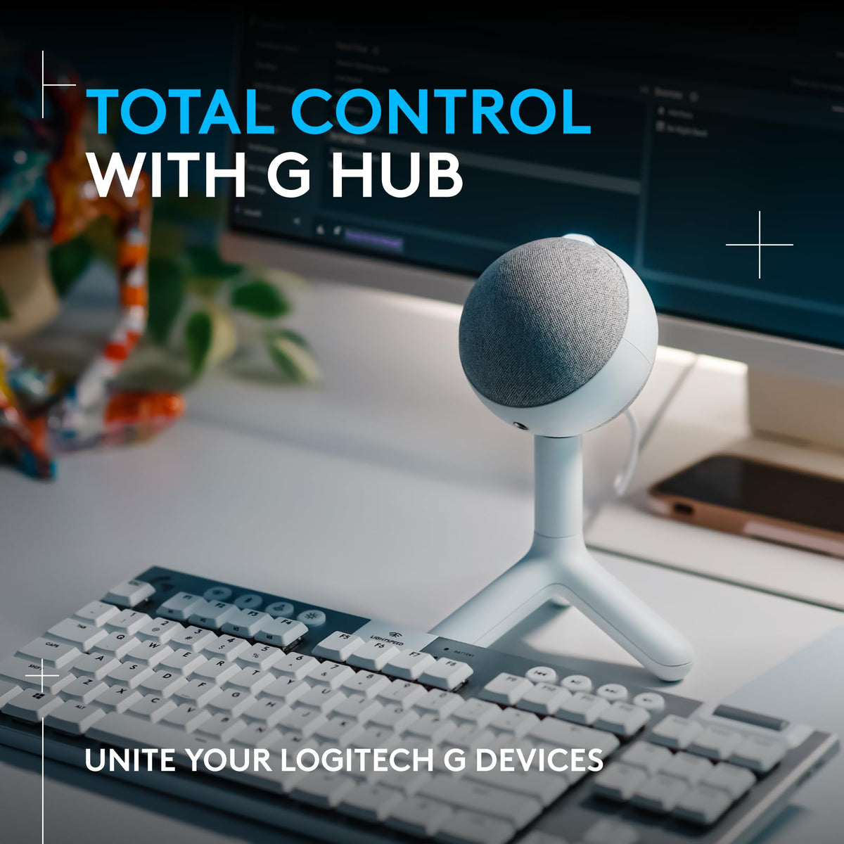 Logitech G Yeti Orb off-white finish fits sleek desktop setups.