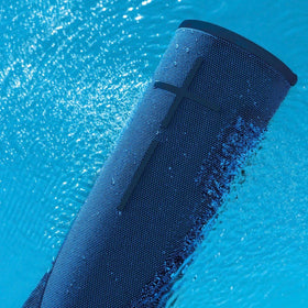 Logitech MEGABOOM 3 Lagoon Blue Magic Button for quick playback control.
