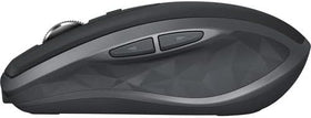 Logitech MX Anywhere 2S tracking on glass surface showing Darkfield accuracy benefit