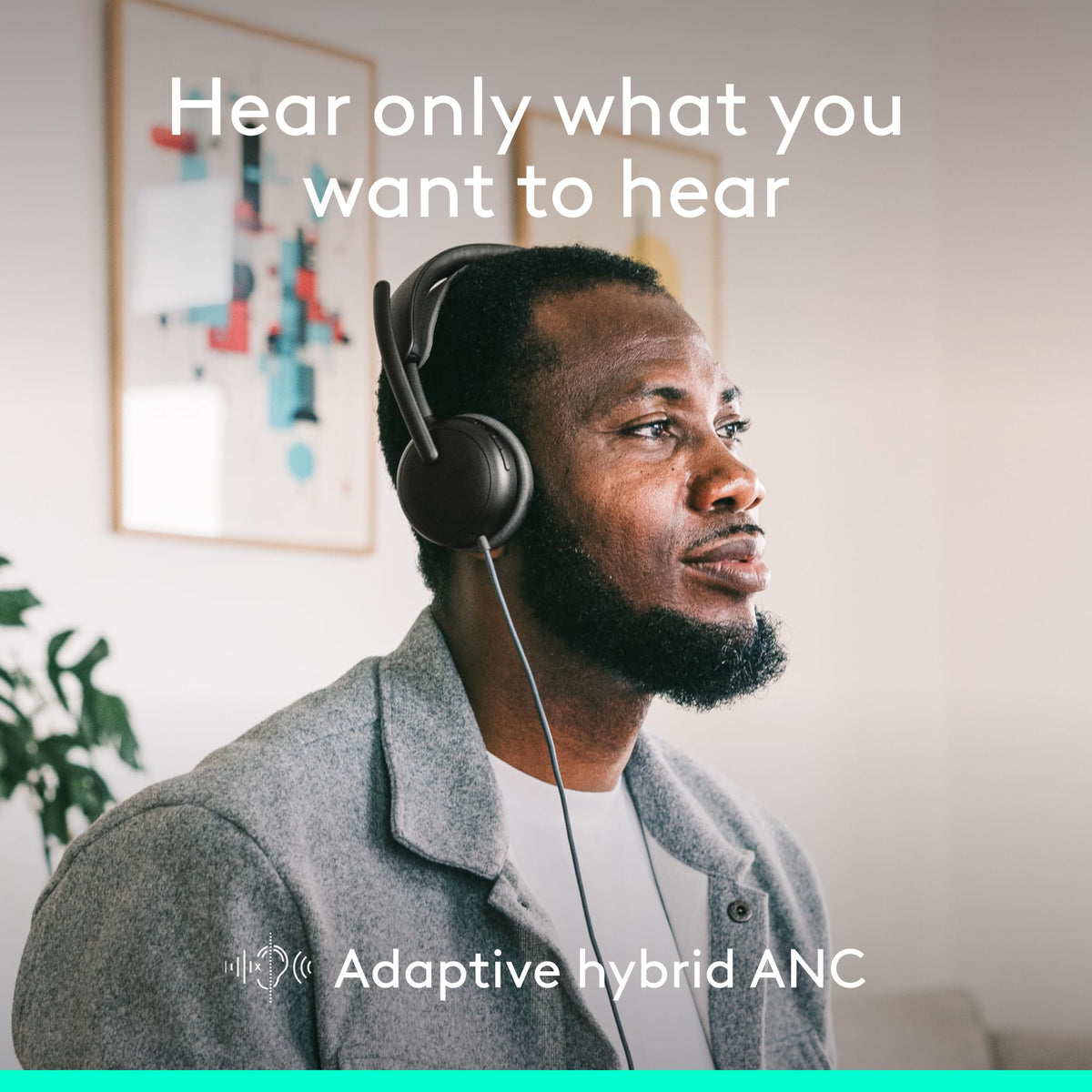 Logitech Zone Wired 2 dual-mic-setup demonstrates clear voice capture in busy spaces.