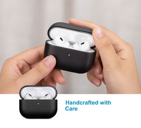 Lopie AirPods Pro 3 case port access shows charging and control compatibility.