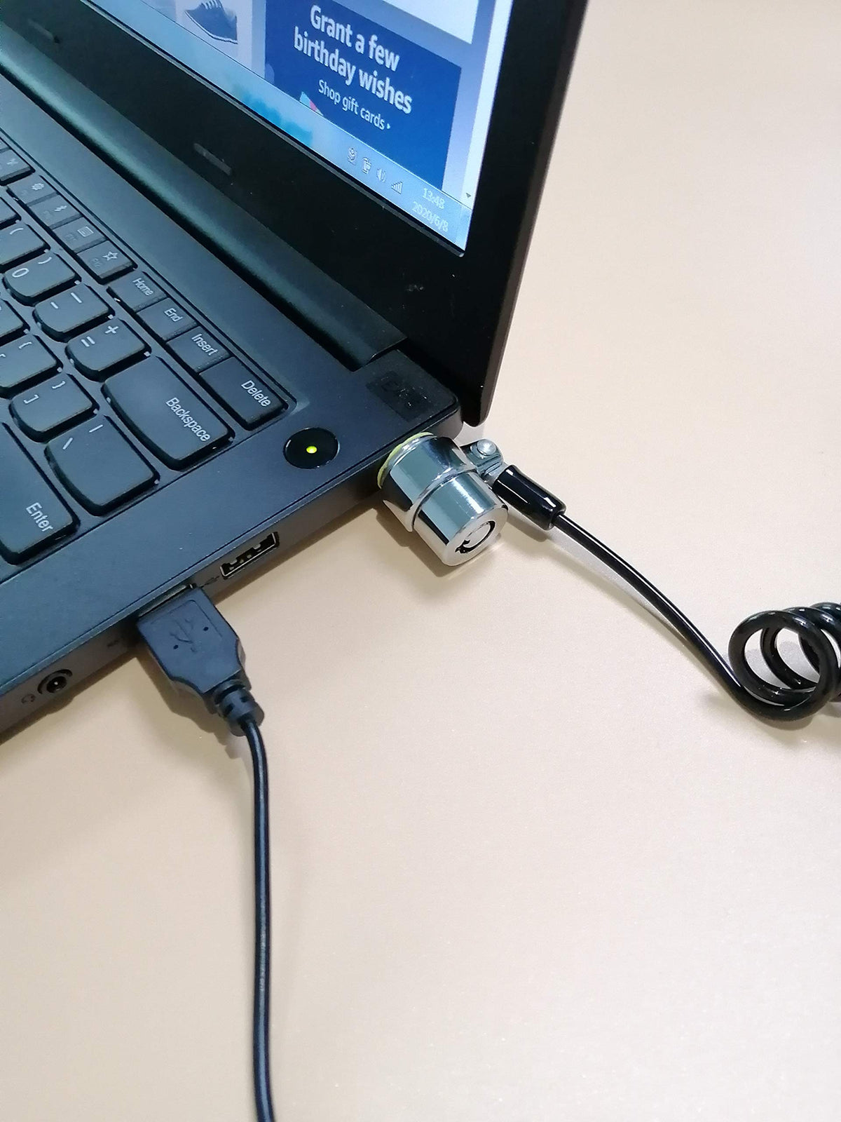 LORADAR cut-resistant cable with TPU coating protects devices during use.