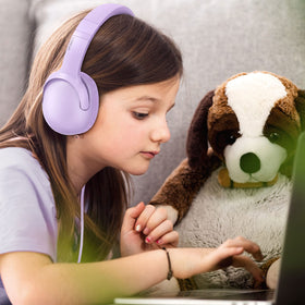 LORELEI E5 built-in microphone clarifies calls and learning apps.