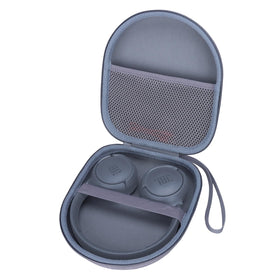 L LTGEM interior belt and mesh pocket keep cables organized in the case