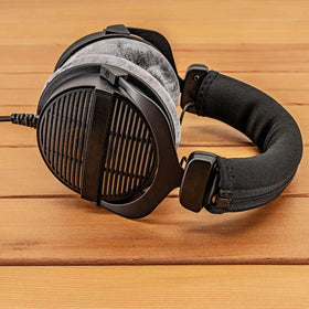 LTYIVABHTTW side profile on DT770 showing preserved padding and comfortable fit