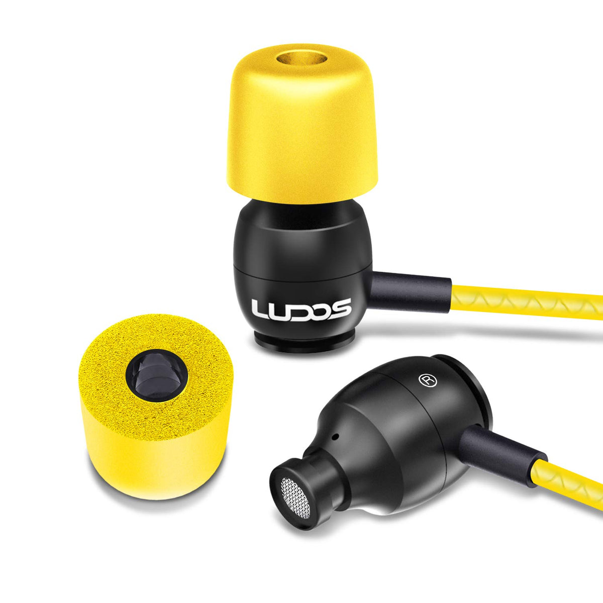 LUDOS Clamor braided cable resists tangling for everyday use.