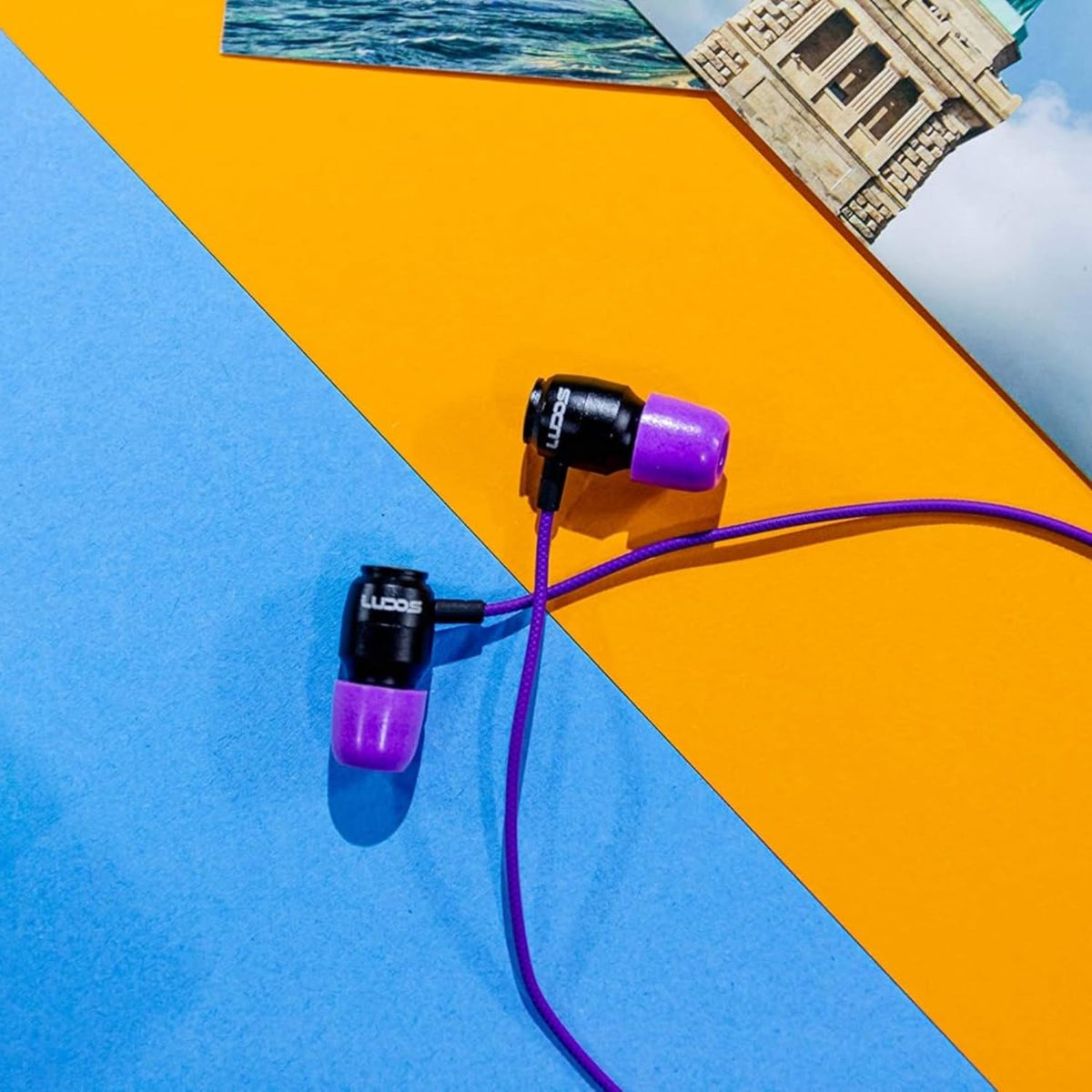 LUDOS Clamor in use while commuting showing comfort and low-latency listening benefit