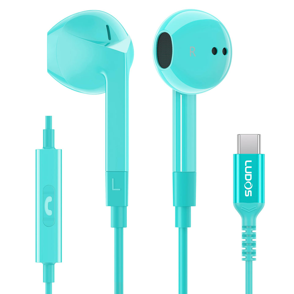 LUDOS FEROX USB-C headphones angled on table for quick setup