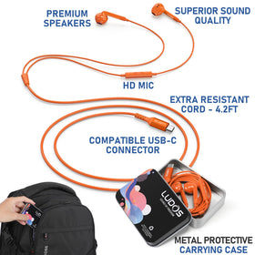 LUDOS FEROX USB-C headphones with mic in use during calls