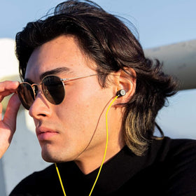 LUDOS Ultra worn in ear demonstrating comfortable fit
