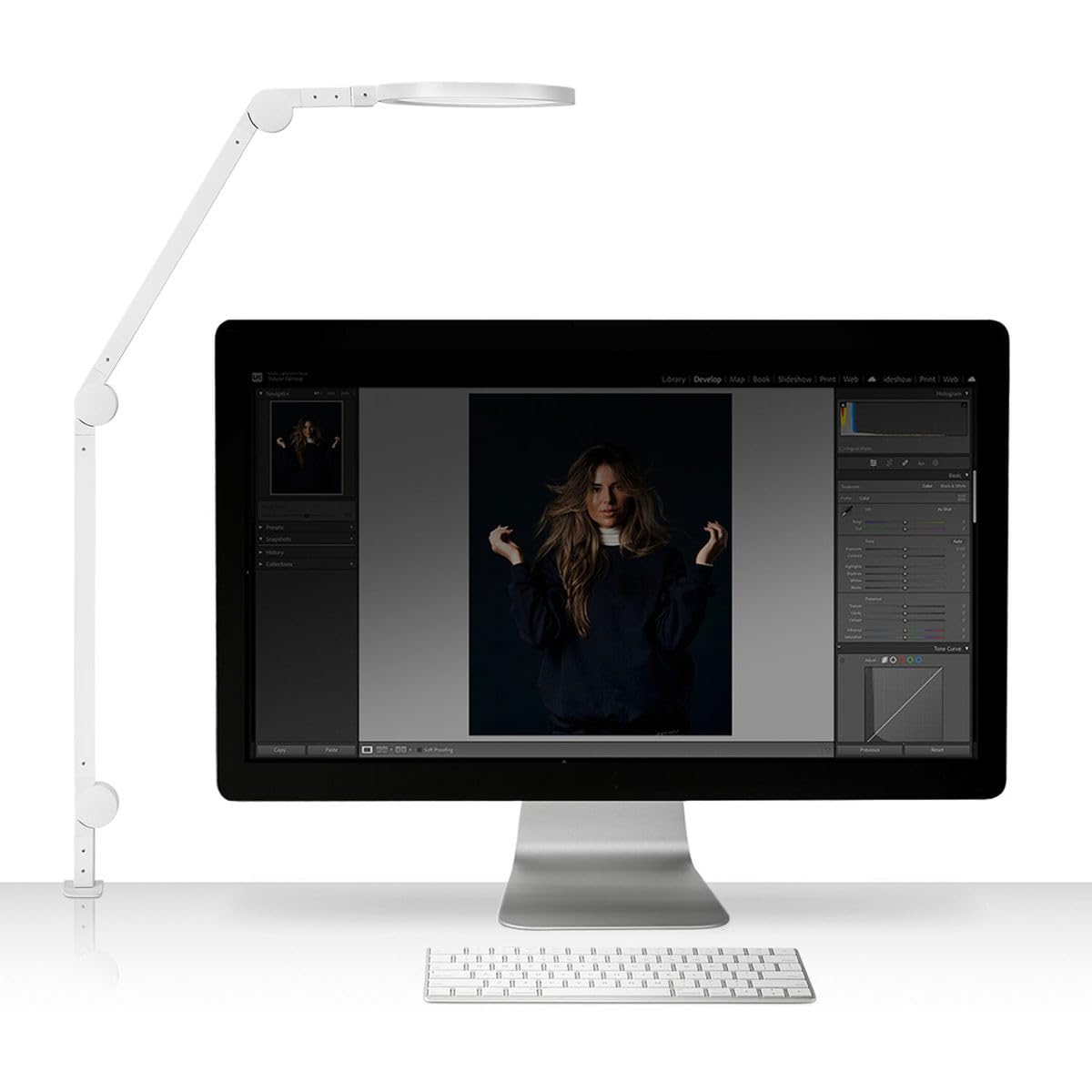 29‑inch rotating arm on the LUME CUBE Edge 2.0 extends desk lighting reach