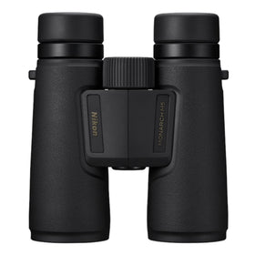 Lumintrail Monarch M5 durable rubber armor offers shock resistance.