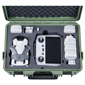 Lykus Titan MM410 front closed showing durable green shell and secure latches for travel protection