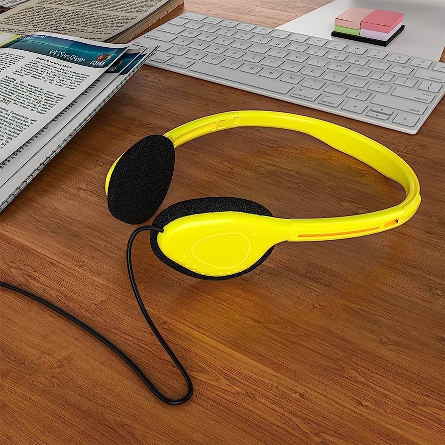 Maeline orange bulk headphones lightweight for classroom groups and travel