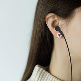 Maeline individually packaged earbuds for hygienic distribution and easy storage