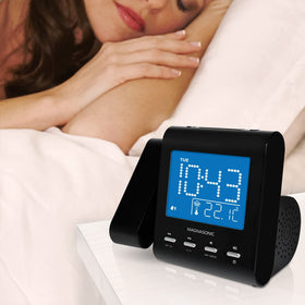 Magnasonic dimmed display at night with lower brightness setting benefit: reduces glare while sleeping