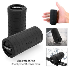 Maketheone waterproof rugged design withstands rain and rough handling during outdoor adventures.