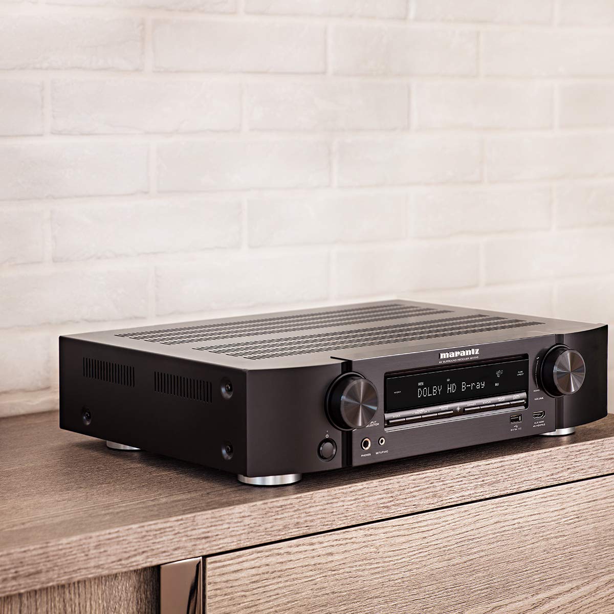 Marantz NR1510 HEOS multiroom integration lets you synchronize music across rooms.