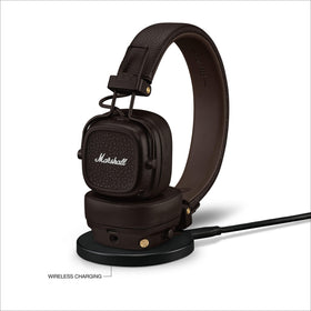 Marshall Major V detachable cable port for wired listening when needed.