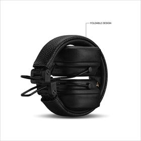 Built-in microphone on Marshall Major V earcup for clear calls.
