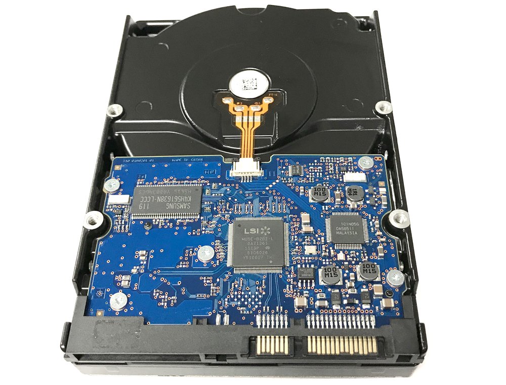 MDD MAXDIGITALDATA internal HDD back view showing connector layout for system integration