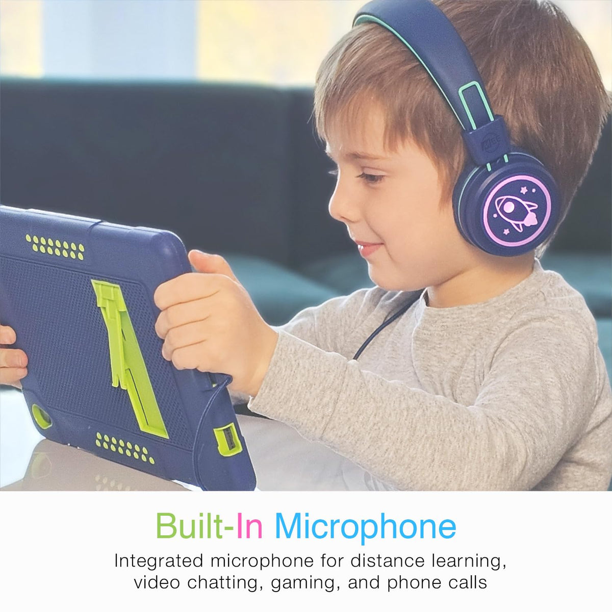 KidJamz KJ55 lightweight on-ear design suitable for travel