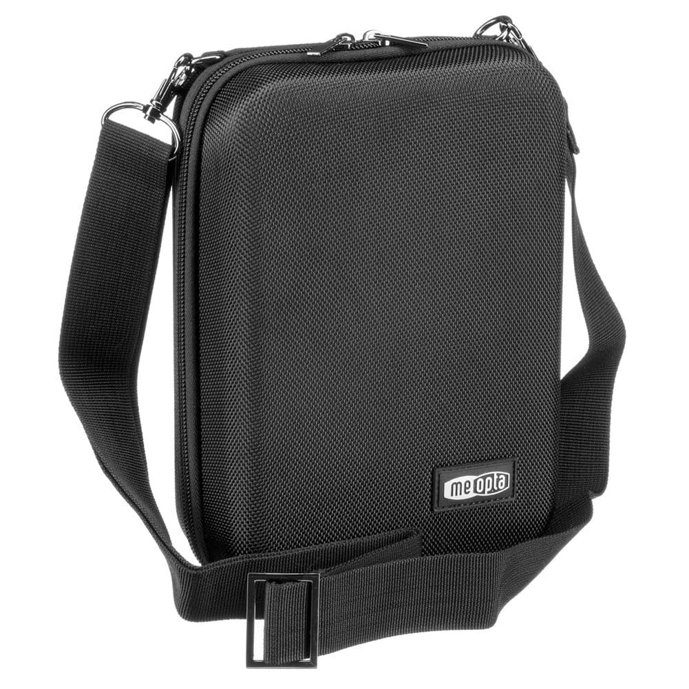 Meopta Optika HD 8x42 in-field case ready for outdoor adventures
