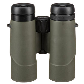 Meopta Optika HD 8x42 rubber-armored body close-up for rugged grip in the field