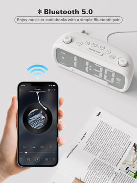 Mesqool digital FM radio with presets delivers crystal-clear stations.