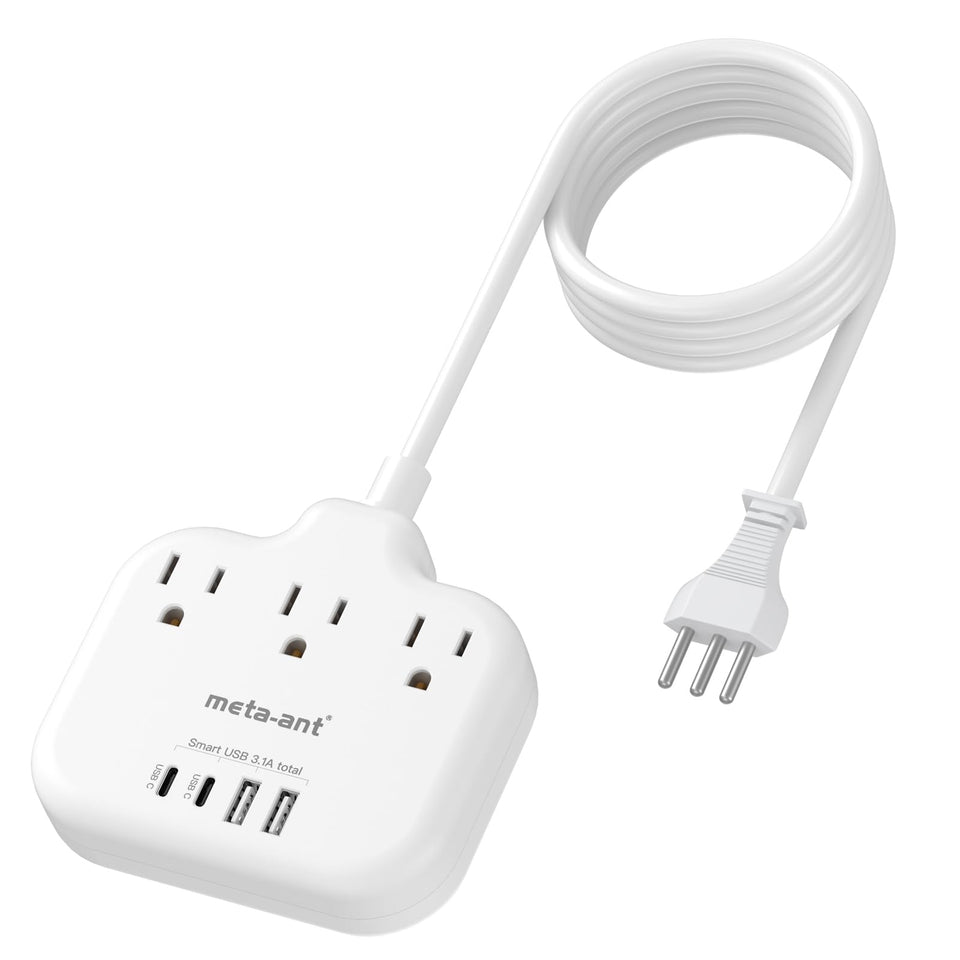 Meta-ant Italy travel plug adapter front view with 3 US outlets for travelers.