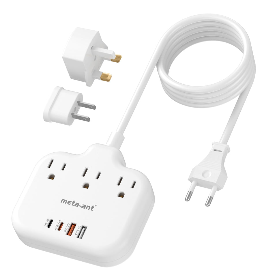 meta-ant PD30W front view showing outlets and USB ports for convenient charging