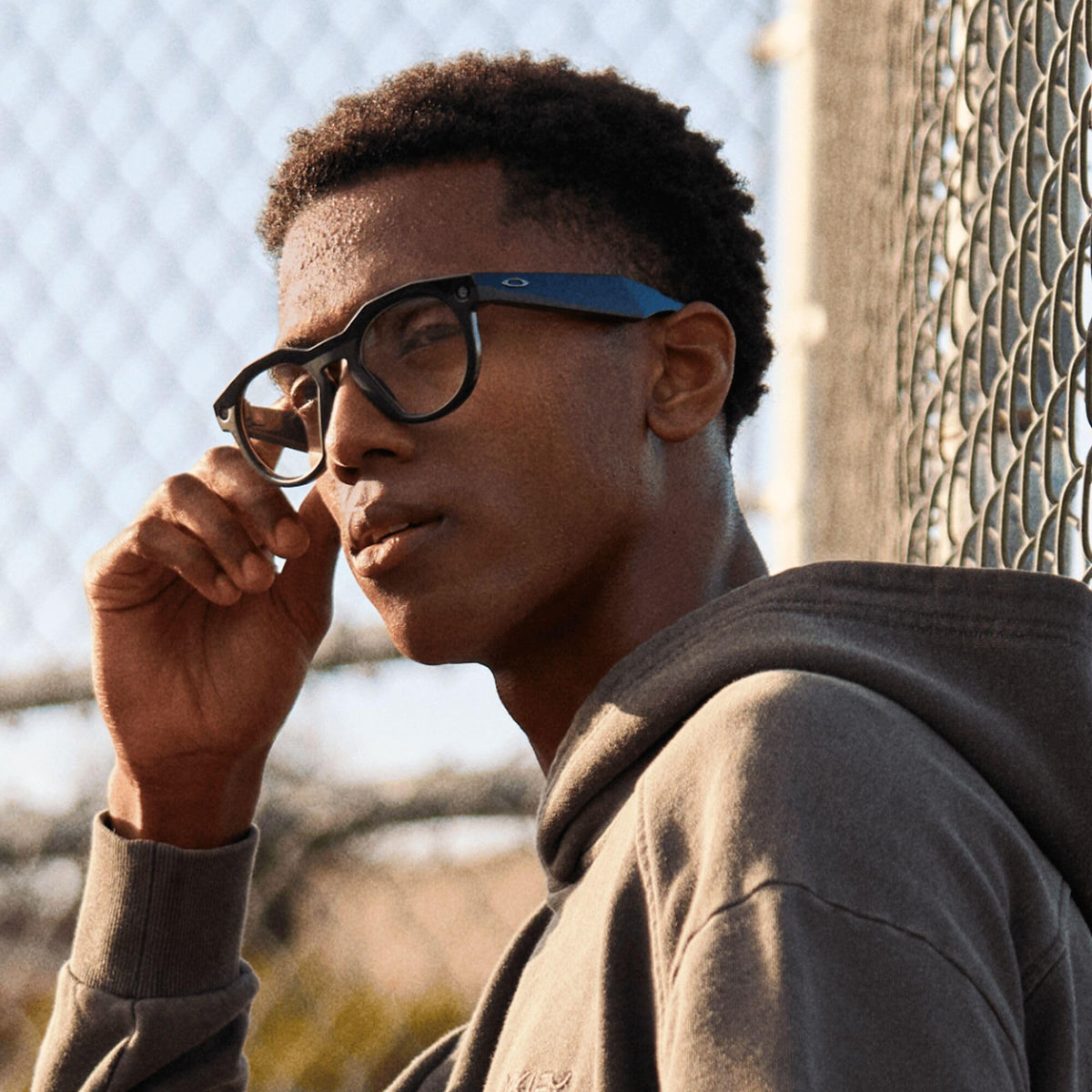 Oakley Meta HSTN open-ear audio for hands-free music and calls.