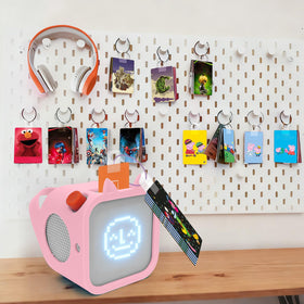 MGZNMTY pink color adds a personal, gift-ready look for kids.